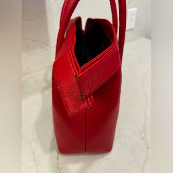Custom, handmade red leather bag from Morocco - Picture 4 of 12